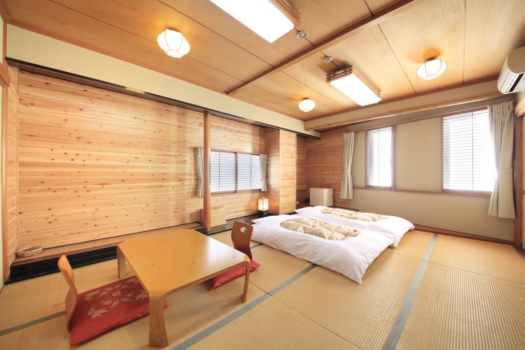 Fujinomiya Green Hotel Ryokan 2*